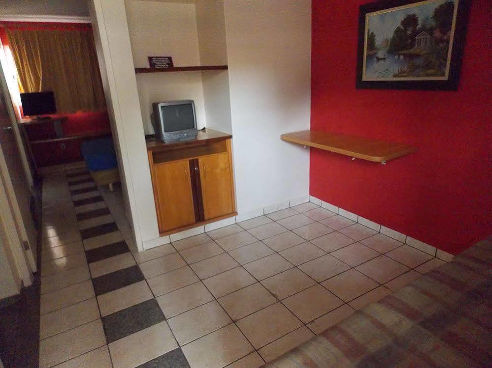 Di Roma Resorts - Reis Imoveis Caldas Novas Zewnętrze zdjęcie